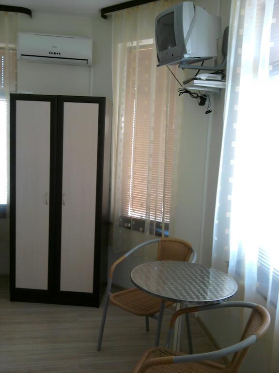 Villa Prolet General-Kantardzhievo エクステリア 写真